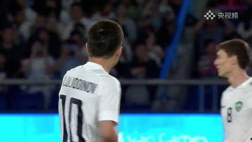 杭州亚运会男足半决赛：韩国vs乌兹别克斯坦